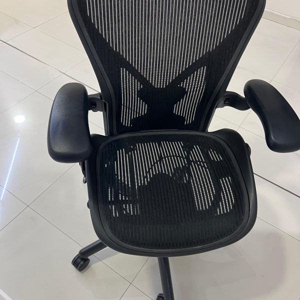 Herman Miller Aeron Size B Fully Loaded – Ergonomic Office Chair ⭐